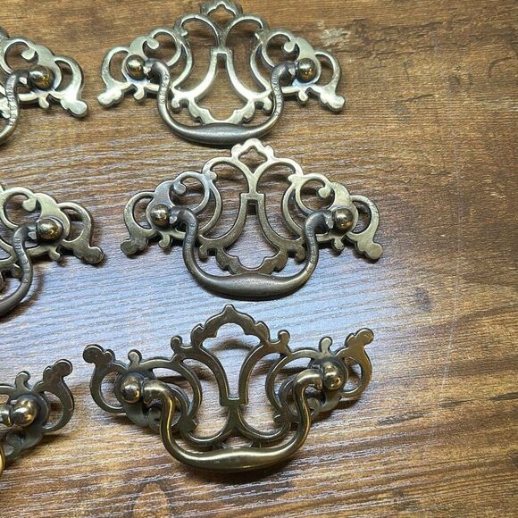 Vintage Brass Metal Drawer Pulls KBC N19354 Set Of 8 Batwing Keeler Brass Co. - Picture 6 of 11